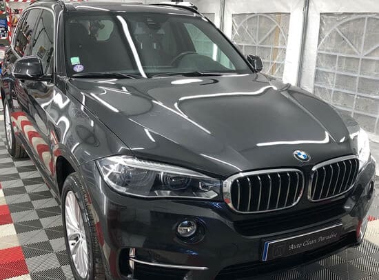 Voiture de type SUV marque BMW